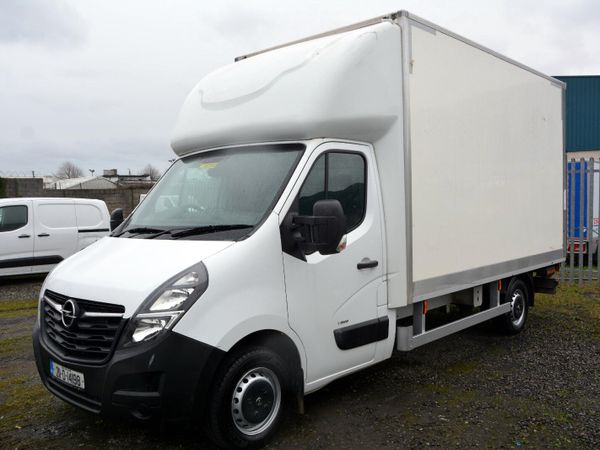 Opel Movano Luton & Aluminium tail lift - Main image