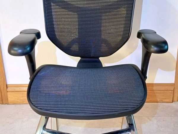 Enjoy Black Mesh Cantilever Chairs - Main image