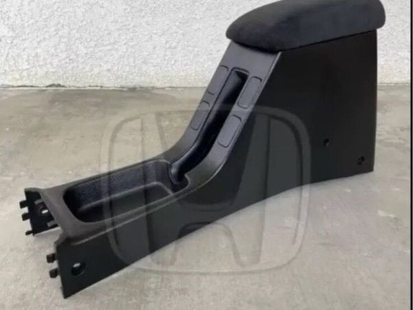 Civic armrest WANTED - Main image