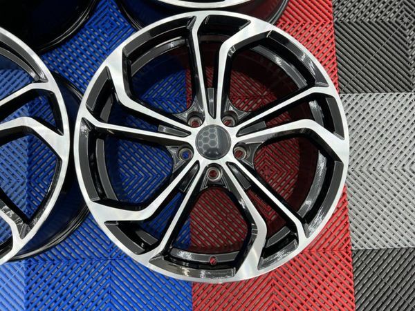 any one have 18 INCH VW  REIFNITZ style TCR - Main image
