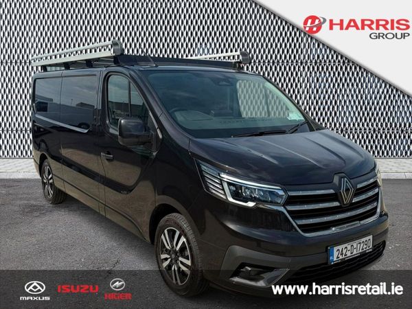 Renault Trafic 170 AUTO SPORT @ HARRIS RETAIL - Main image