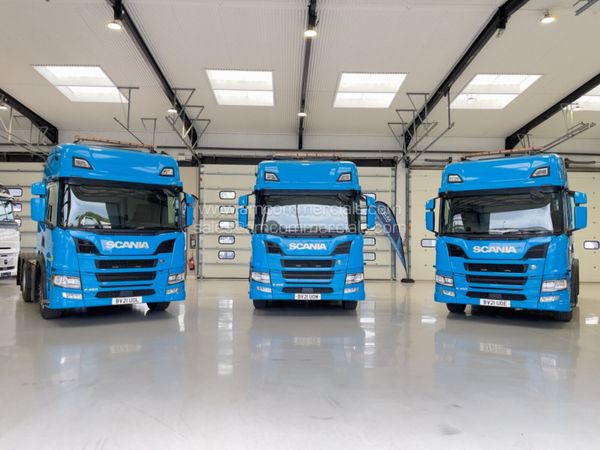 2021 (21) SCANIA P SERIES P450 HIGH CAB TAG AXLE - Main image