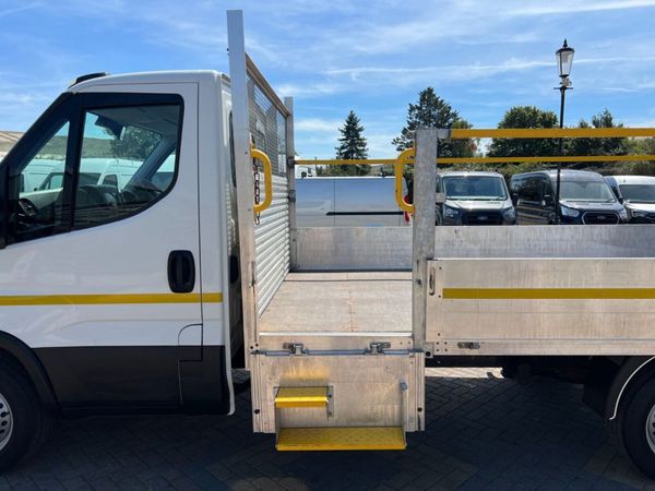 2023 Iveco Daily Dropside Van - Main image