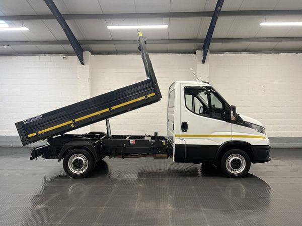 2023 Iveco Daily Tipper Van - Main image
