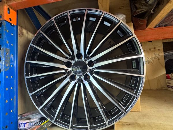 20” Mercedes 5x112 staggered - Main image