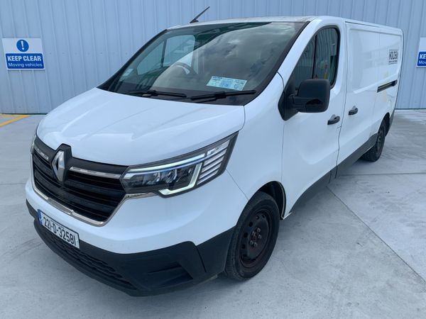UNRESERVED 2022 RENAULT TRAFIC FOR AUCTION - NAAS - Main image