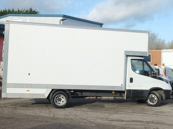 2021 Iveco Daily Luton Box Van - Main image