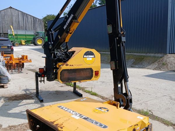 MCCONNEL PA7065T C/W TWIN CUT HEAD, 2017 - Main image