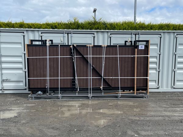 New 16ft Electric Entrance Gate **Online Auction** - Main image
