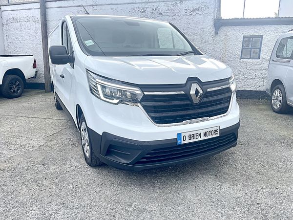 Renault Trafic LL30 2.0 Blue DCI 130BHP LWB,2023 - Main image