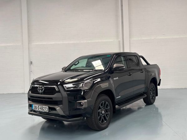 Toyota Hilux BRAND NEW InvincibleX 2.8 Auto - Main image