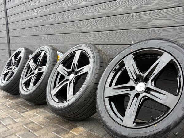 18” BRAND NEW RENUALT TRAFFIC ALLOY WHEELS & TYRES - Main image