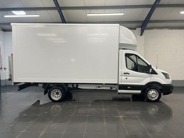 2025 Ford Transit Luton Box Van - Main image