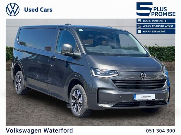 Volkswagen Transporter Highline LWB 170PS 2.0TDI 8 - Main image