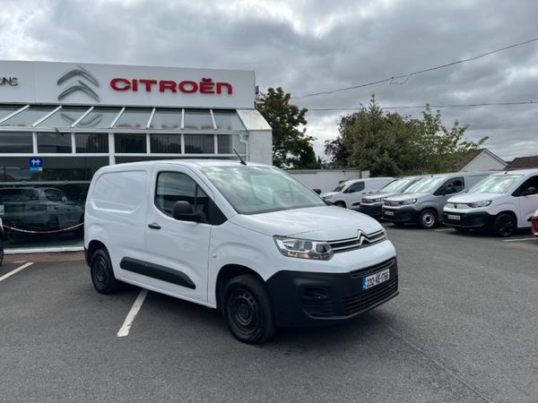 Citroen Berlingo ENTERPRISE BLUEHDI 10 - Main image