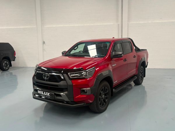 2022 Toyota Hilux 2.8 InvincibleX - Main image