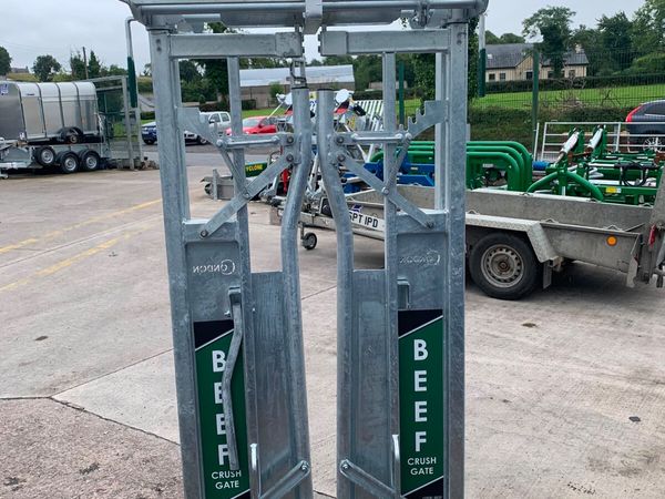 Condon engineering beef head gate in stock - Main image