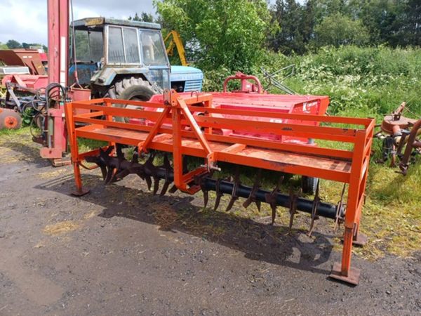 BROWNS 3m GRASS SLITTER - Main image