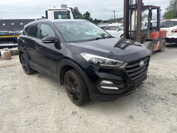 2016 Hyundai Tucson 1.7 Diesel light damage - Main image