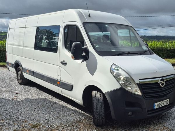 Crewcab Opel Movano 2019 - Main image