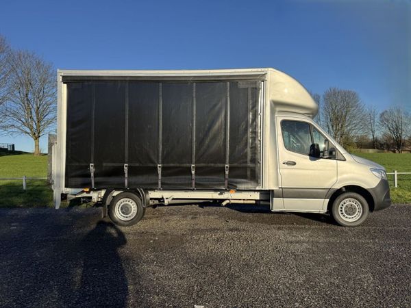 2022 Mercedes-Benz Sprinter CurtainSider Van - Main image