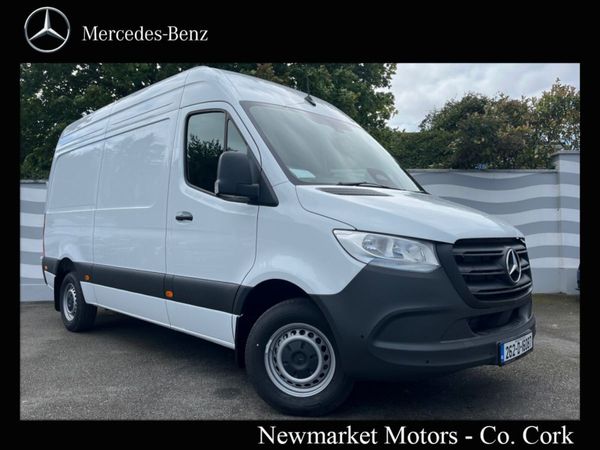Mercedes-Benz Sprinter 215/36 HIGH ROOF 2.0CDI 150 - Main image