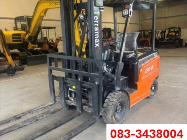 Industrial Terramax Forklift CPD-20 - Main image
