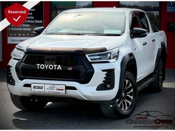 Toyota Hilux GR SPORT 2.8 D-4D DCB // HIGH SPEC // - Main image
