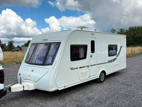 Elddis Avante 4 Berth Fixed Bed Caravan - Main image
