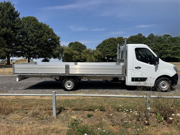 2021 Nissan NV400 Dropside Van - Main image