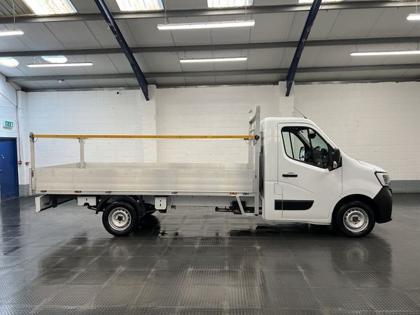 2023 Renault Master Dropside Van - Main image