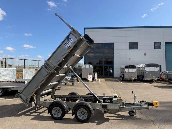 As new Ifor williams 10x5’6  tipping Trailer - Main image