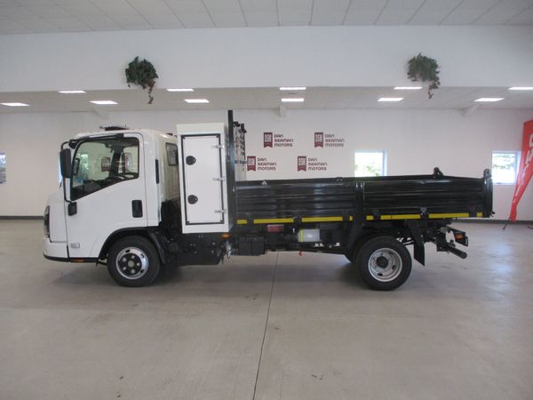 NEW ISUZU N-SERIES 3.5 TONNE TIPPER/TOOL CHEST - Main image