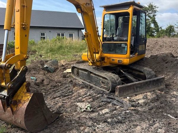 5.5 tonne digger - Main image