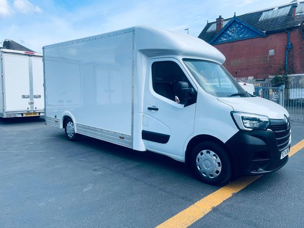 2024 Renault Master Luton Low Loader Van - Main image