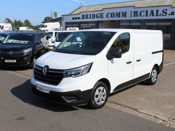 2023 Renault Trafic SL28 Business - Main image