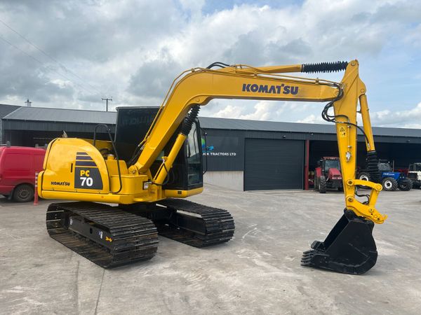 2016 Komatsu PC 70-8  ((On New 700mm Pads)) - Main image