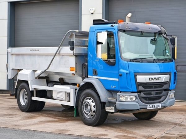 2019 DAF LF-260 4X2 18 TON ALLOY TIPPER - Main image