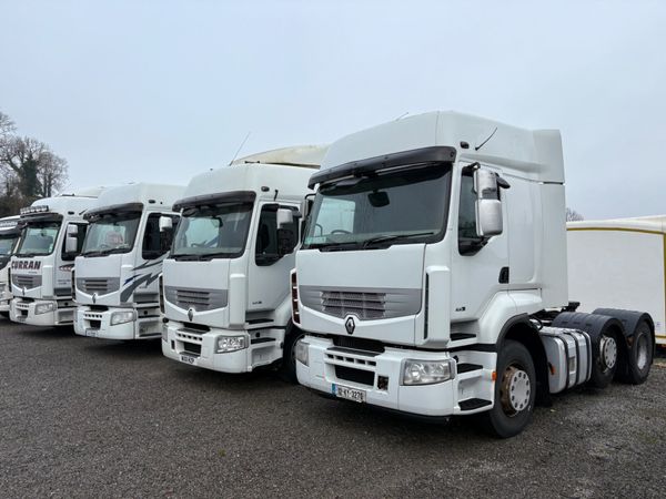 WANTED RENAULT UNITS - Main image