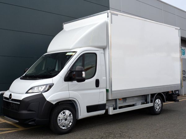 Opel Movano Luton # HIRE 2-4yrs with Service - Main image