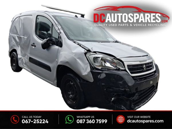 2017 PEUGEOT PARTNER For Breaking/Dismantling - Main image