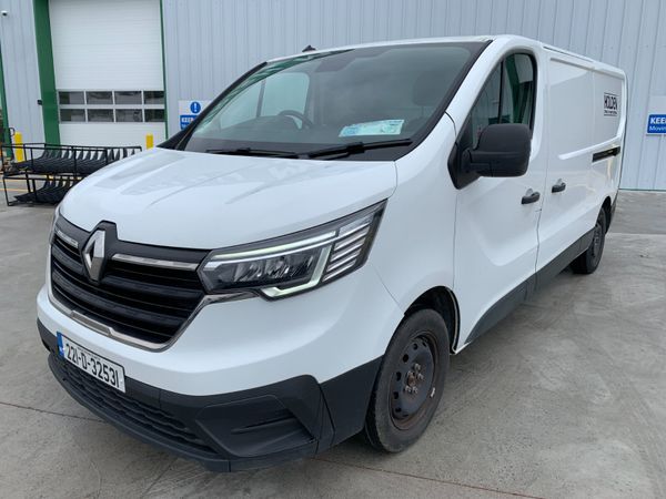 UNRESERVED 2022 RENAULT TRAFIC FOR AUCTION - NAAS - Main image