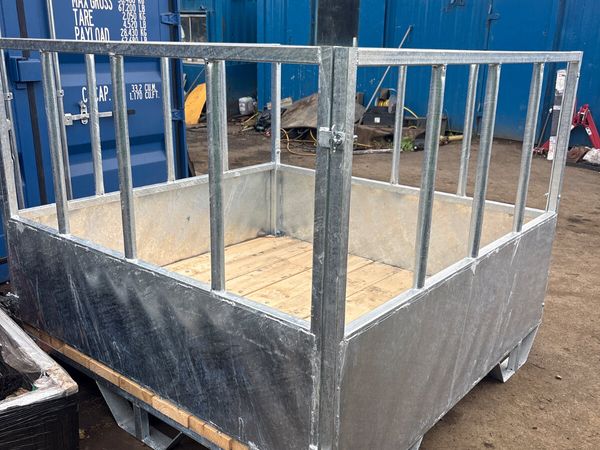New 6ft feed box - Main image