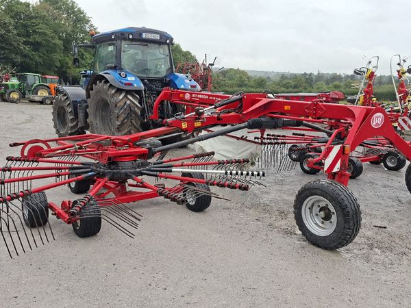 Lely 915 rake - Main image