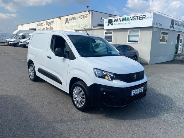 2022 Peugeot Partner Professional 1.5HDI 100BHP - Main image
