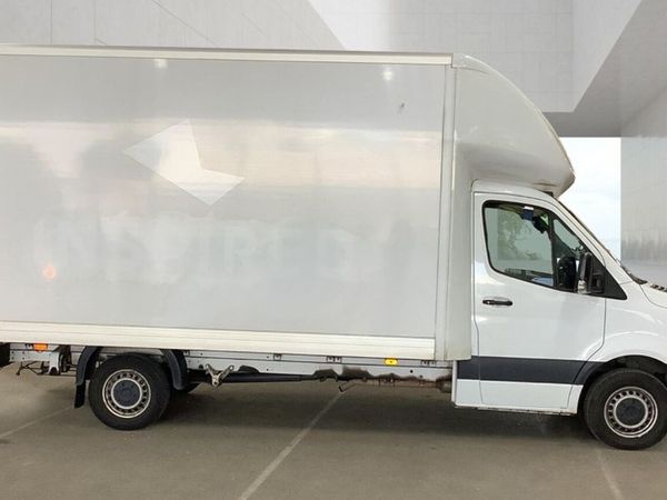 2023 Mercedes-Benz Sprinter Luton Box Van - Main image