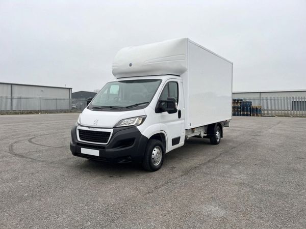 2023 Peugeot Boxer Luton Box Van - Main image