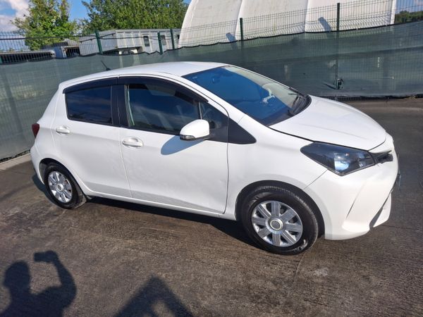 162 Toyota Vitz  1.0 Petrol  Automatic - Main image