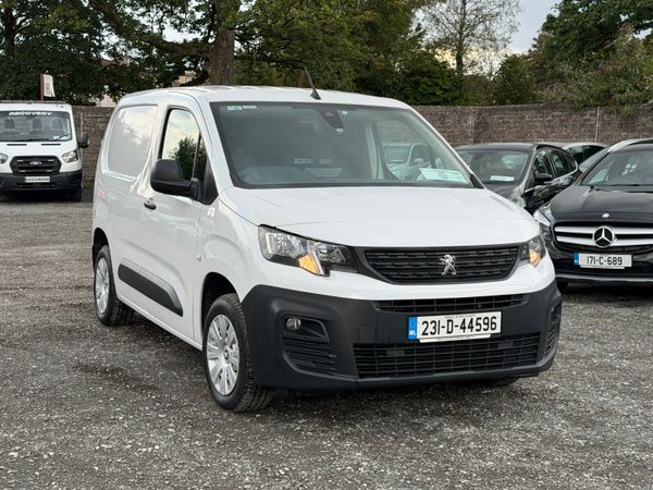 Peugeot Partner 2023 High spec Low mileage - Main image