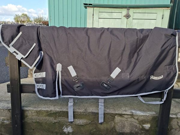 3 TURNOUT WATERPROOF PONY RUGS - Main image